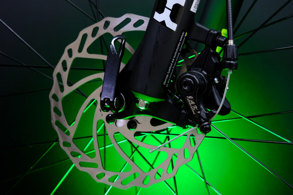 Lorak 2.0 Матовый Чёрный/Зелёный рама 17 (на рост 155-173) (27.5)