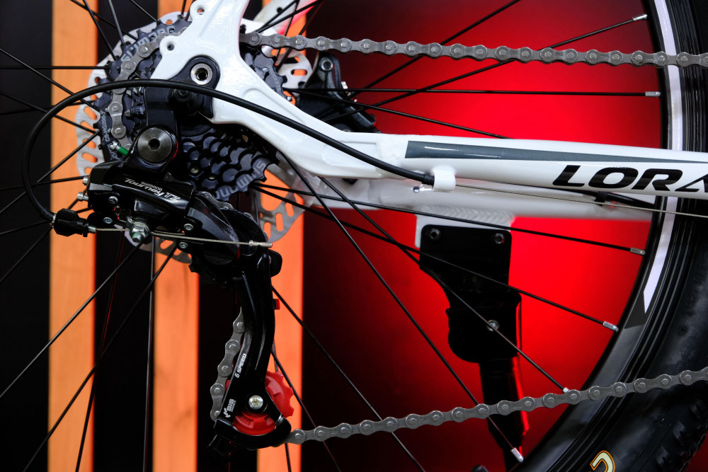 LORAK Safe 27,5 HD Белый/Серый рама 17 (на рост 155-173)